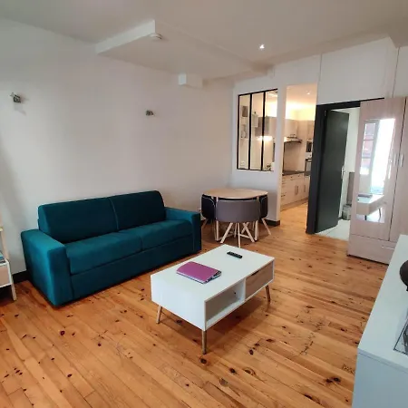 Dans Centre Historique Apartamento